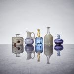 591375 Miniature vases